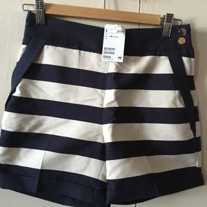 NWT H&M Navy and Off-White Striped, Cuffed Shorts
